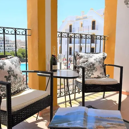 Molino Blanco 8 - Pool Facing Apartment *